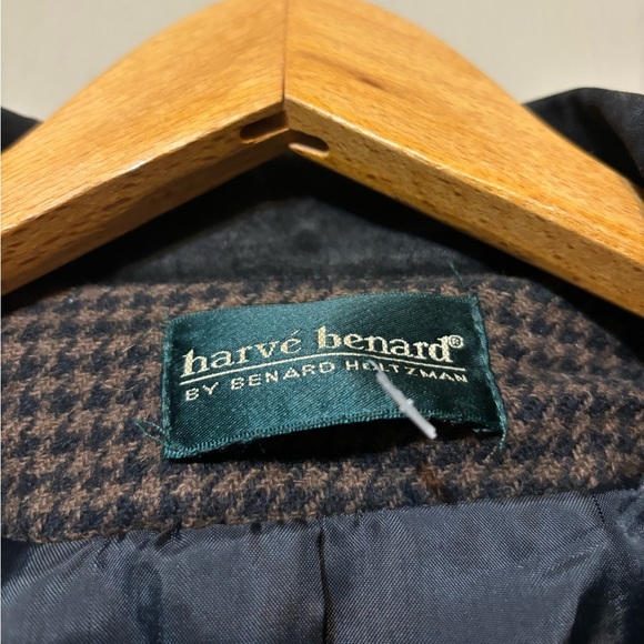 HARVÉ BERNARD Tweed Wool Blend Leather Trim Blazer - Picture 3 of 5